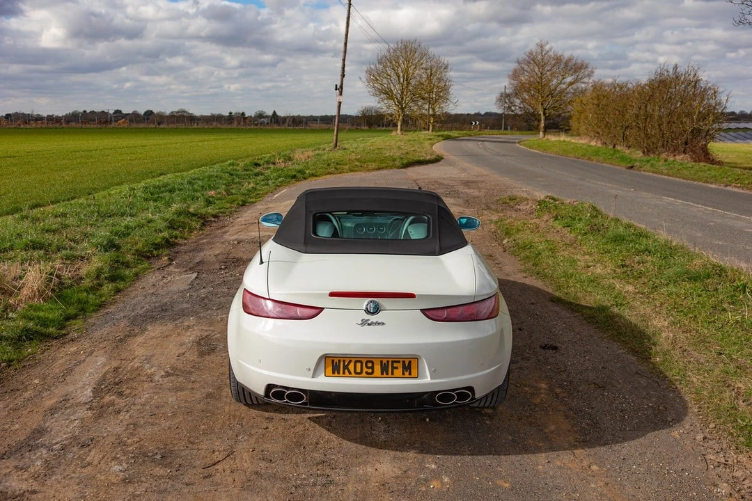 2009 Alfa Romeo 102-Series 2000 - Image 17 of 30