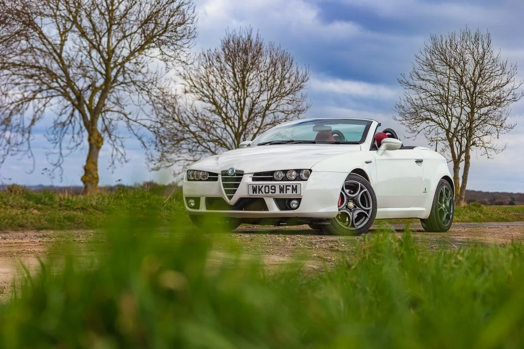 2009 Alfa Romeo 102-Series 2000 - Image 2 of 30