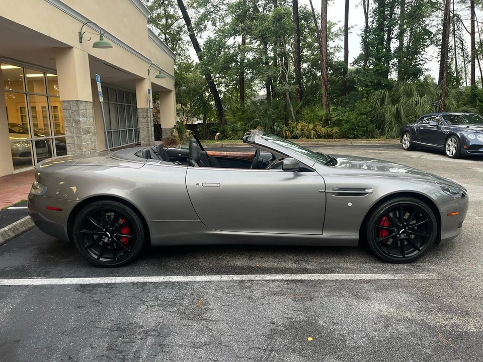 2009 Aston Martin DB9 - Image 17 of 31