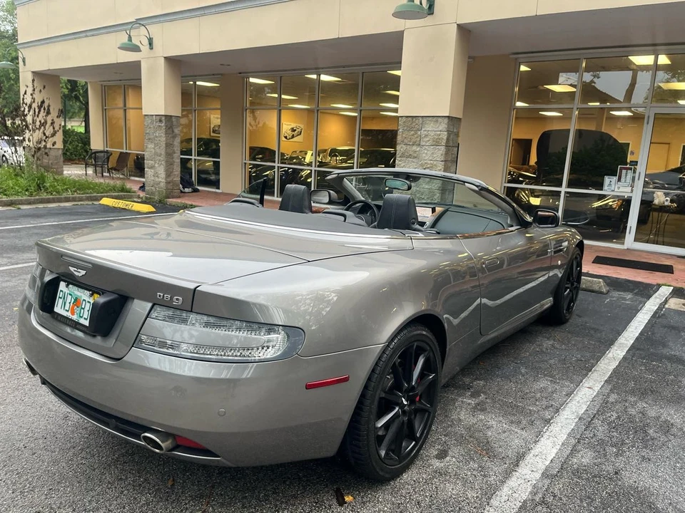 2009 Aston Martin DB9 - Image 18 of 31