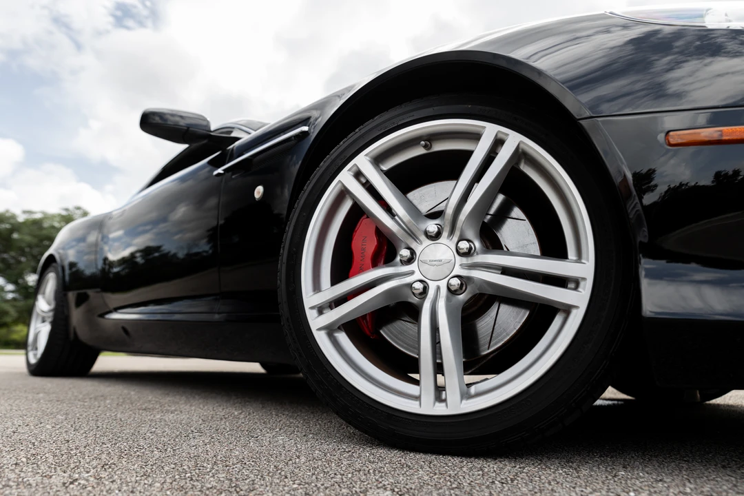 2009 Aston Martin DB9 - Image 27 of 31