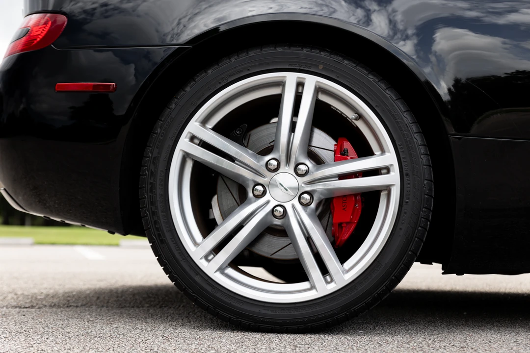 2009 Aston Martin DB9 - Image 30 of 31