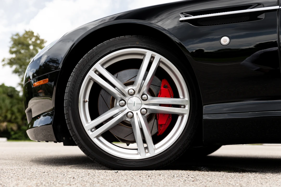 2009 Aston Martin DB9 - Image 28 of 31