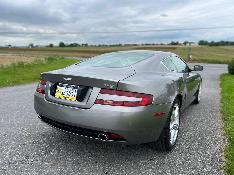 2009 Aston Martin DB9 - Image 13 of 27