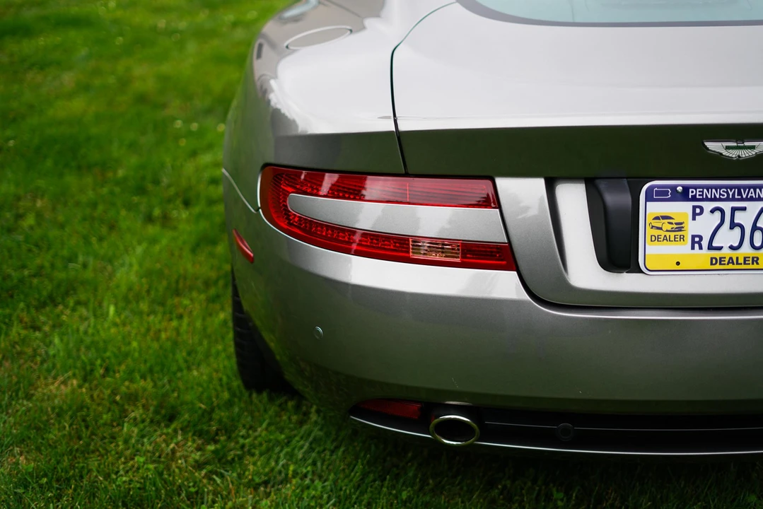 2009 Aston Martin DB9 - Image 24 of 27