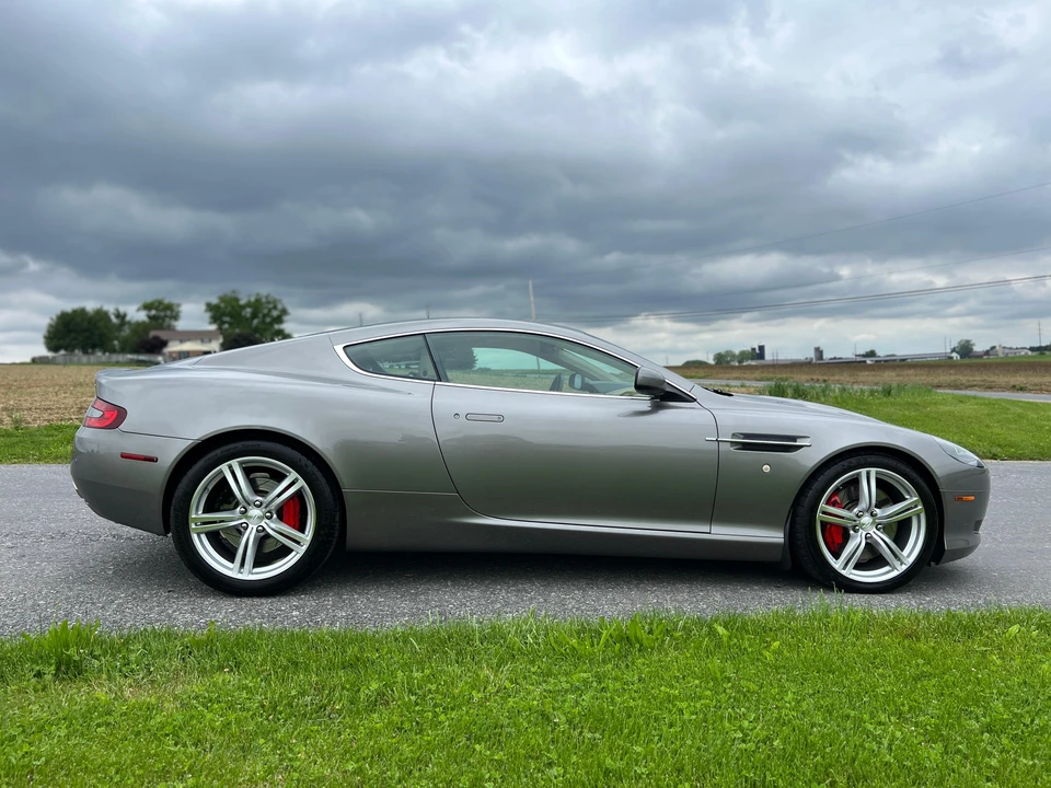 2009 Aston Martin DB9 - Image 14 of 27