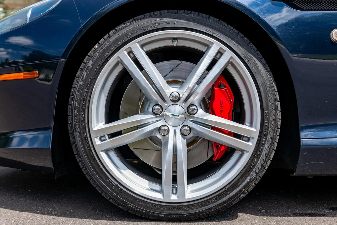 2009 Aston Martin DB9 - Image 18 of 31
