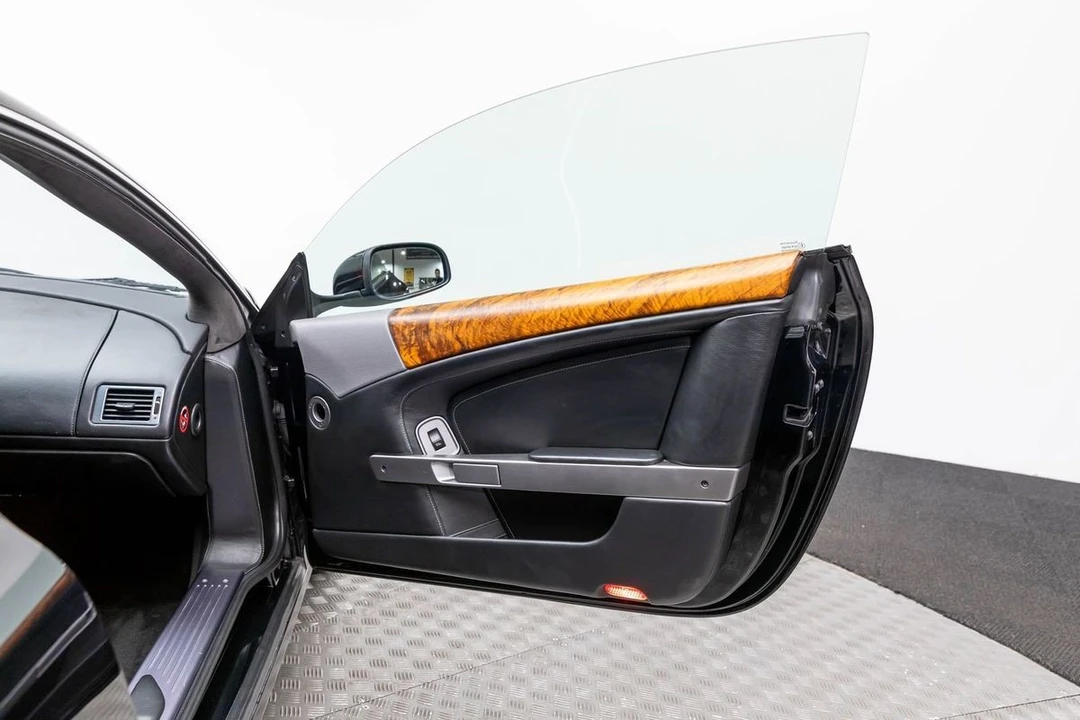 2009 Aston Martin DB9 - Image 11 of 12