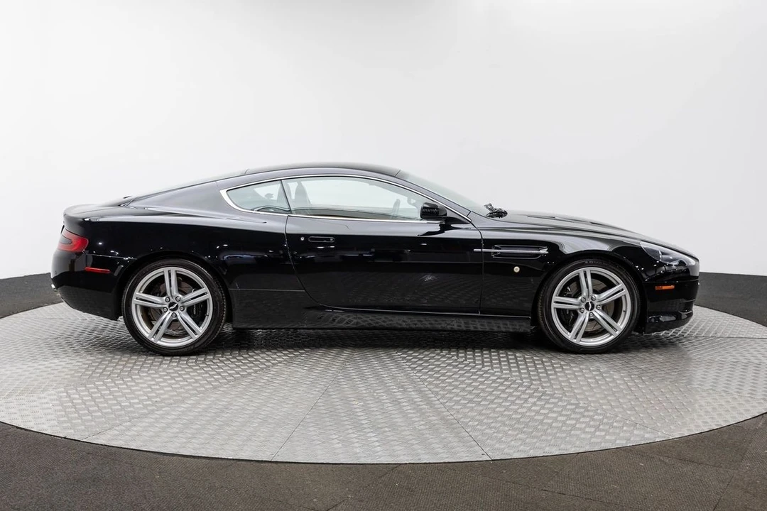 2009 Aston Martin DB9 - Image 9 of 12