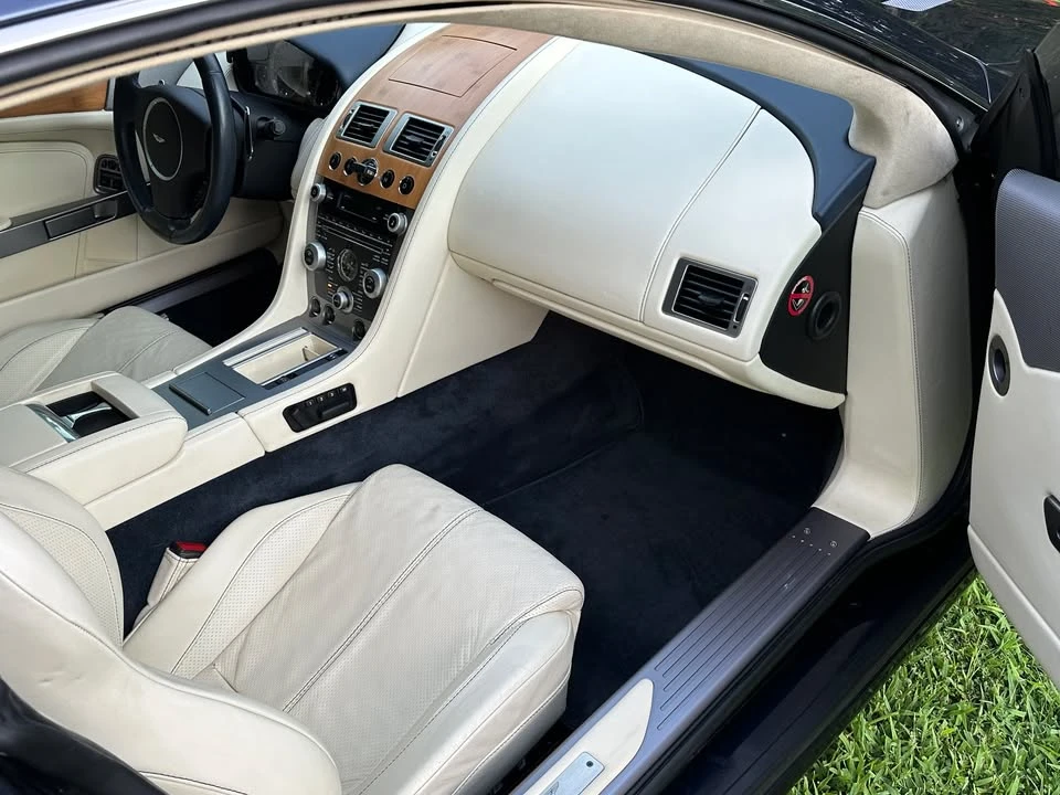 2009 Aston Martin DB9 - Image 10 of 17