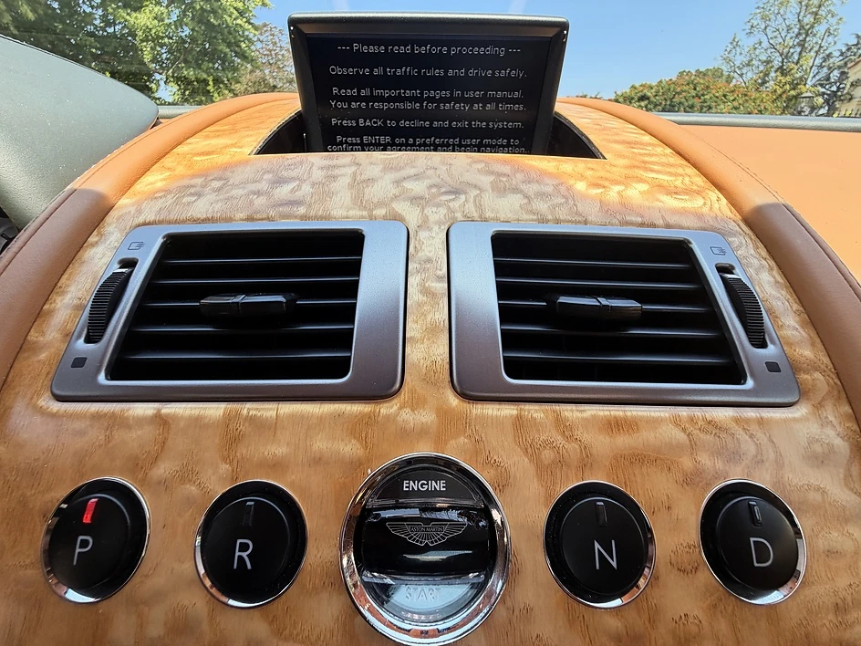 2009 Aston Martin DB9 - Image 28 of 31