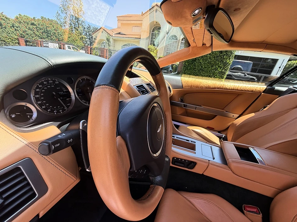 2009 Aston Martin DB9 - Image 19 of 31