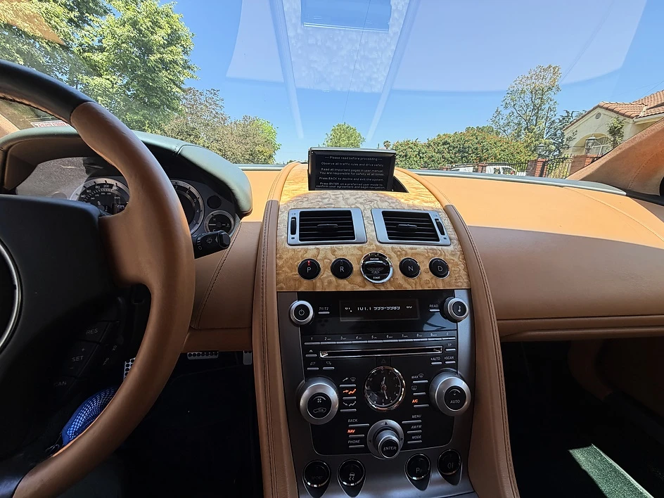 2009 Aston Martin DB9 - Image 29 of 31