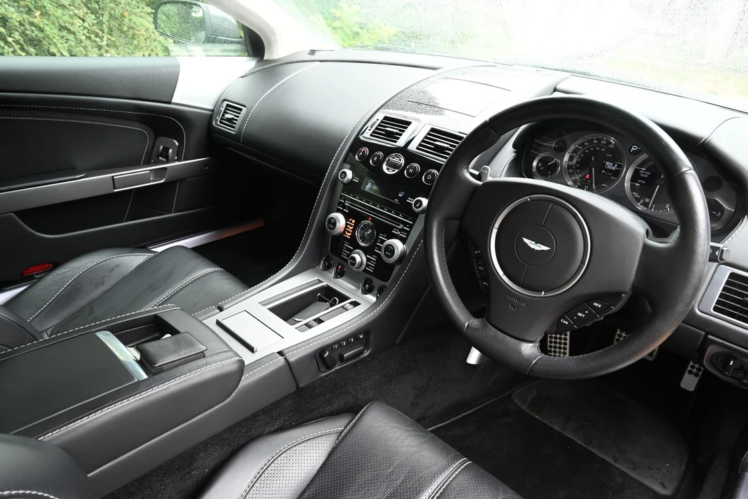2009 Aston Martin DB9 - Image 24 of 30