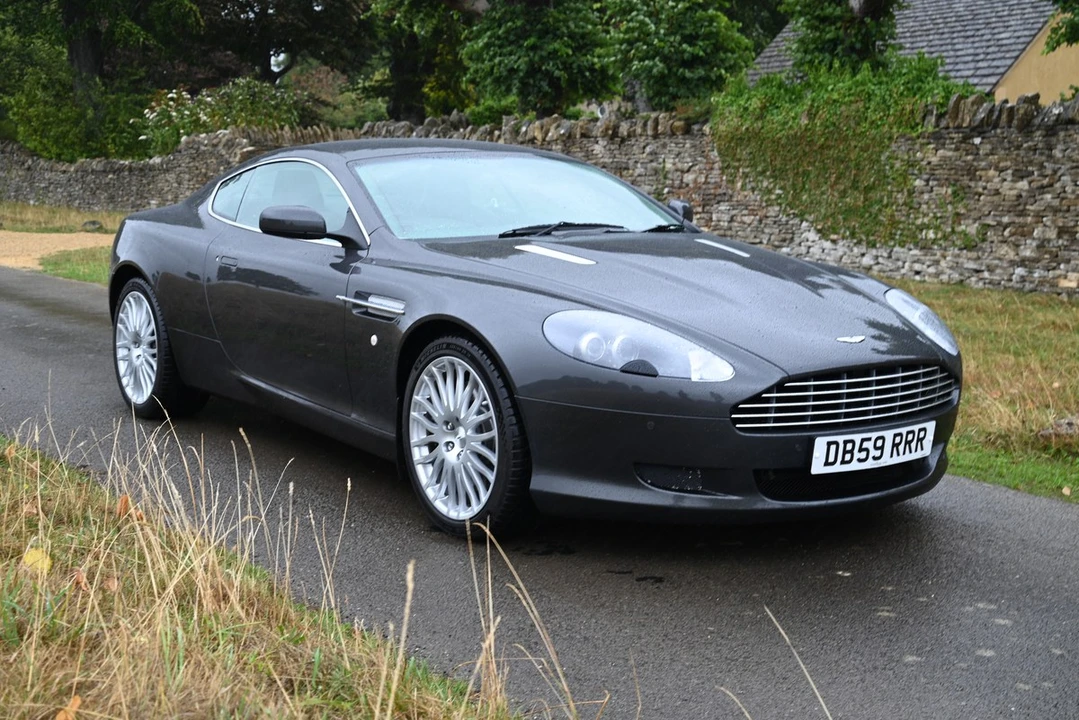 2009 Aston Martin DB9 - Image 11 of 30