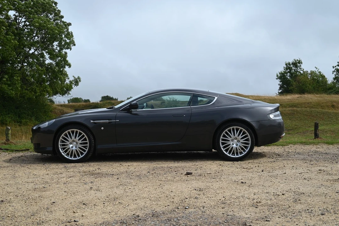 2009 Aston Martin DB9 - Image 15 of 30
