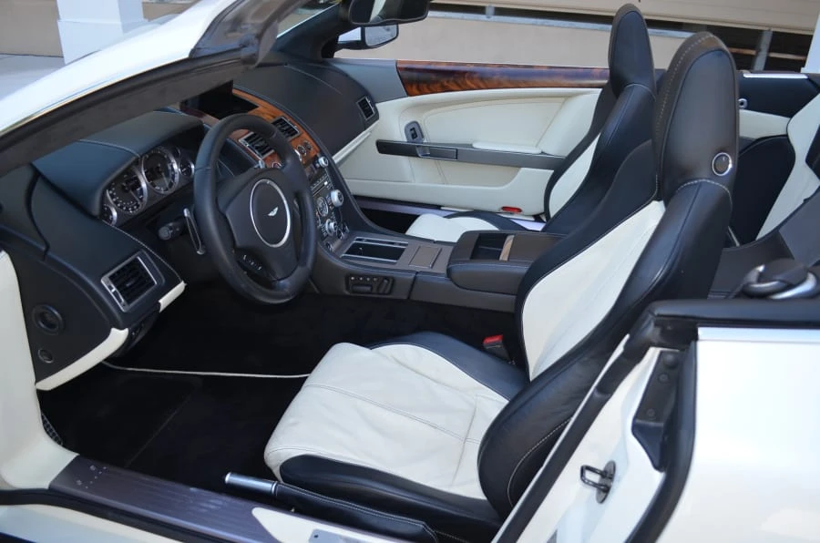 2009 Aston Martin DB9 - Image 4 of 10
