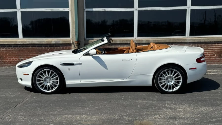 2009 Aston Martin DB9 - Image 2 of 13
