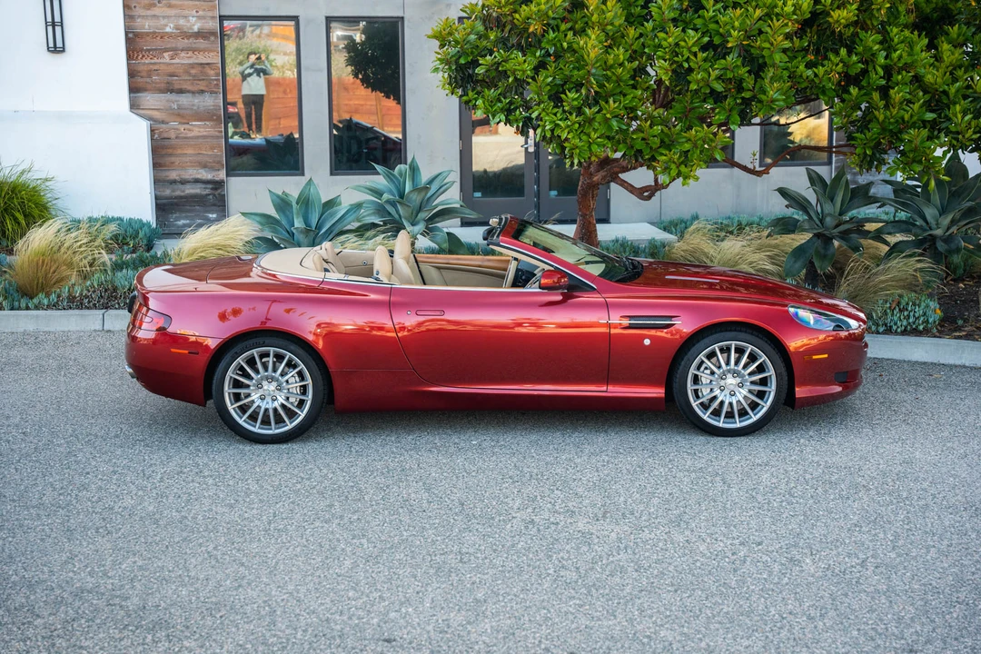 2009 Aston Martin DB9 - Image 11 of 31