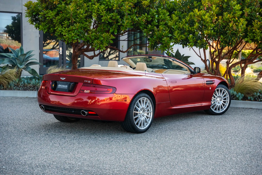 2009 Aston Martin DB9 - Image 13 of 31