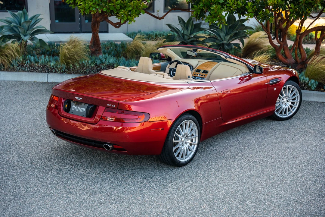 2009 Aston Martin DB9 - Image 14 of 31