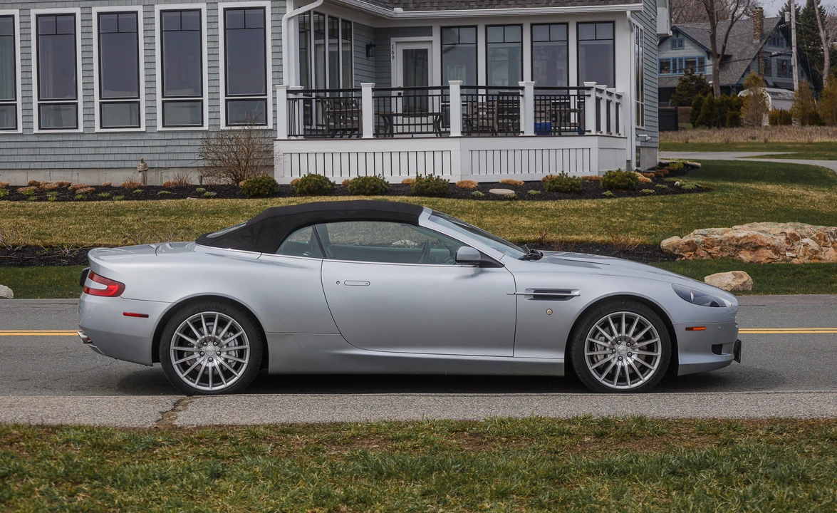 2009 Aston Martin DB9 - Image 27 of 31