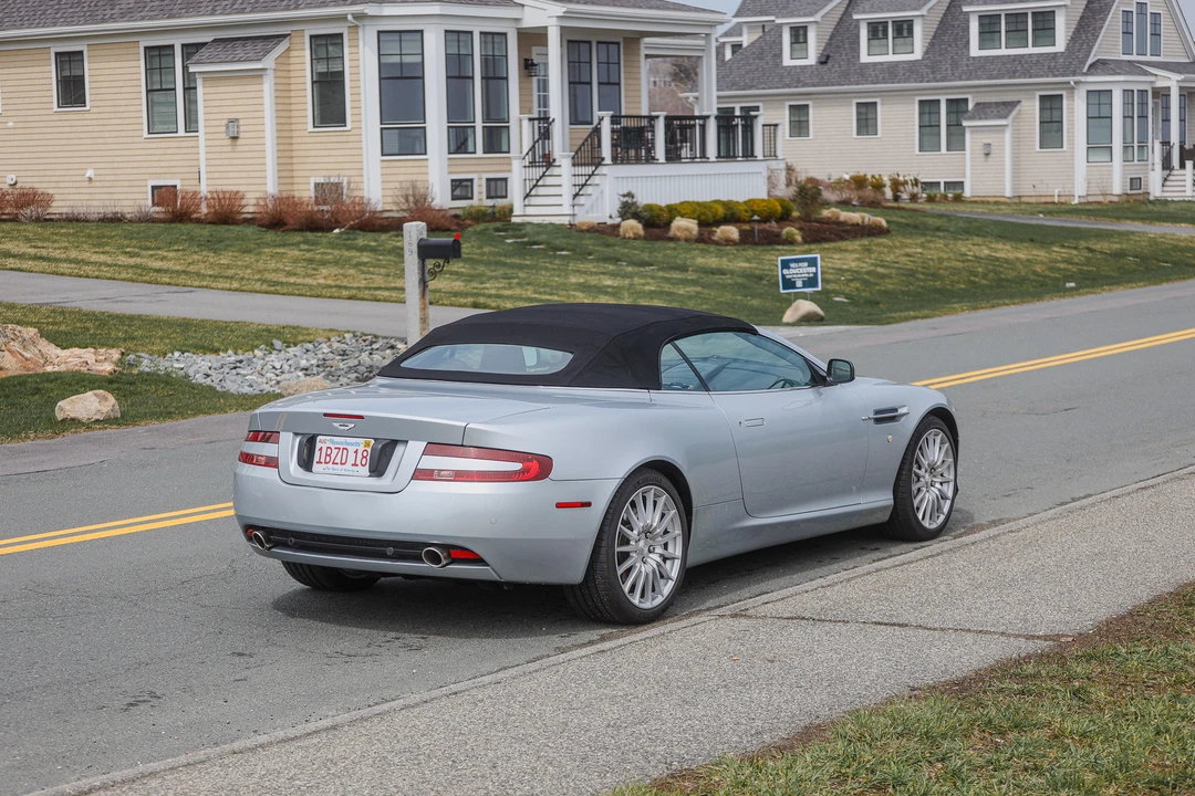 2009 Aston Martin DB9 - Image 24 of 31