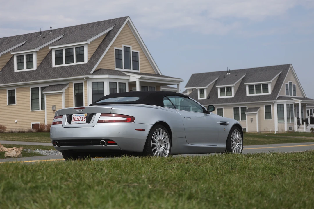 2009 Aston Martin DB9 - Image 23 of 31