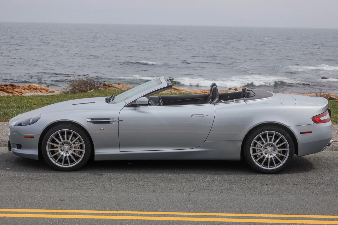 2009 Aston Martin DB9 - Image 16 of 31
