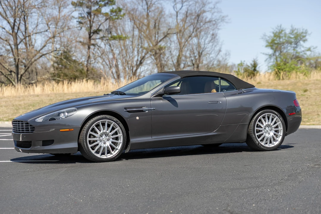 2009 Aston Martin DB9 - Image 15 of 31