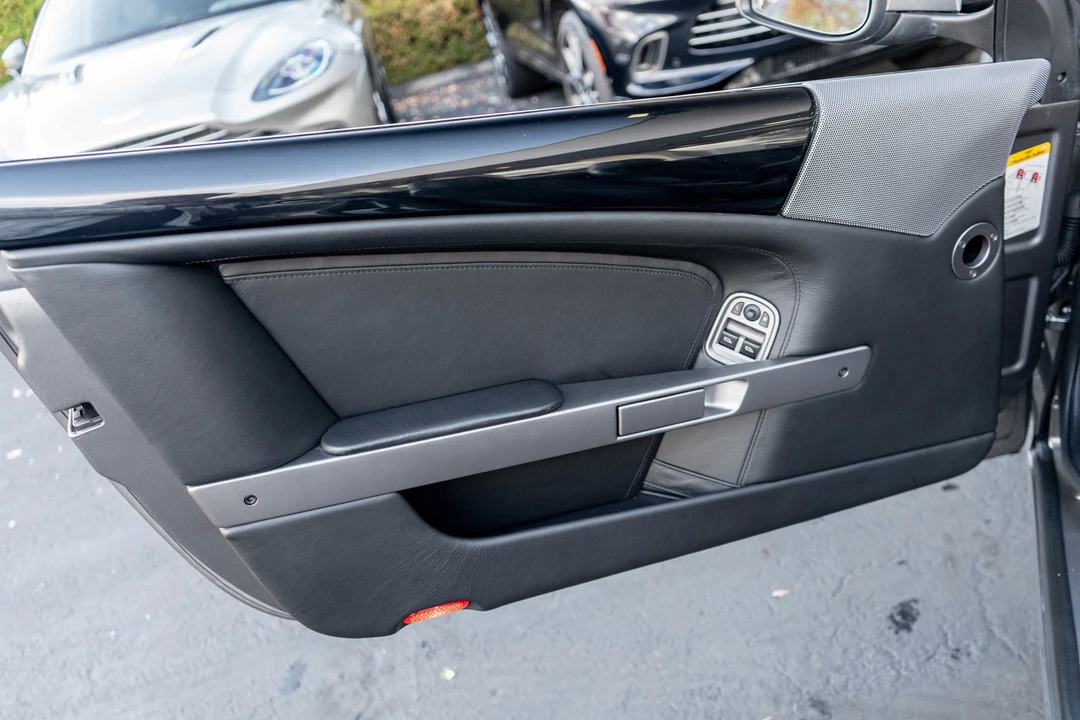 2009 Aston Martin DB9 - Image 14 of 31