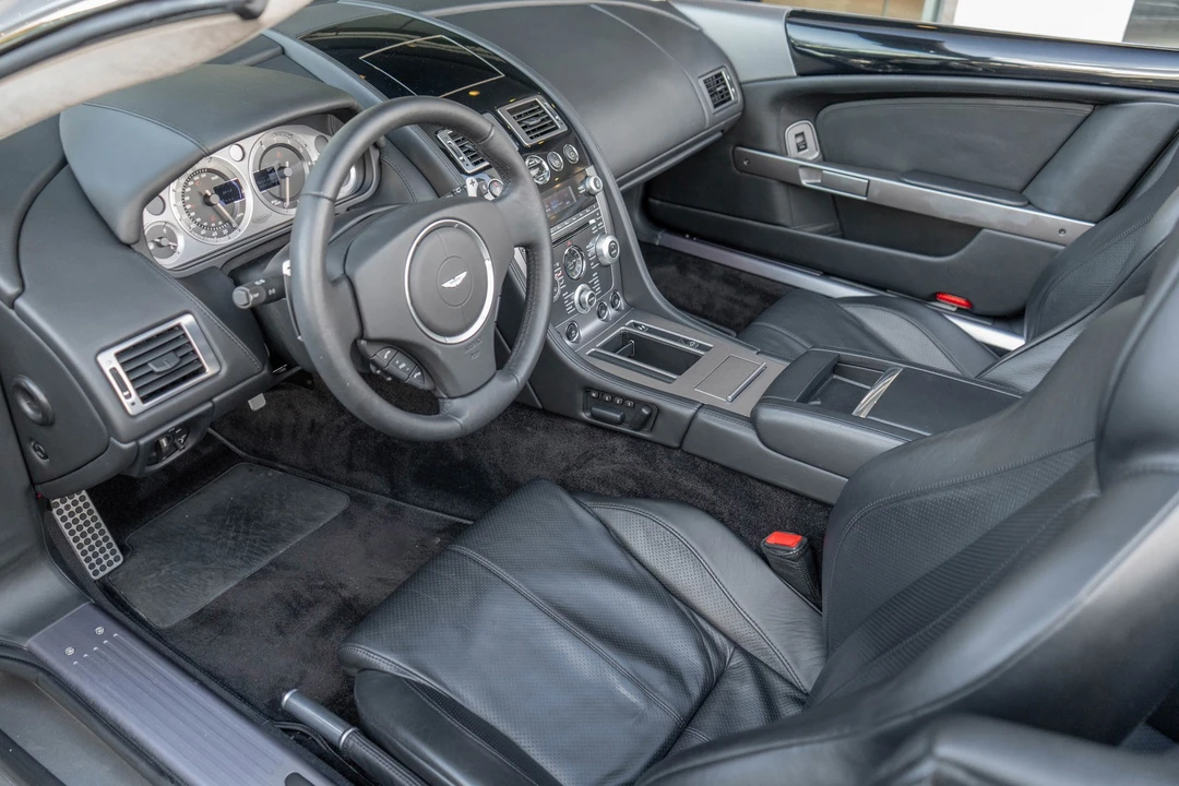 2009 Aston Martin DB9 - Image 2 of 31