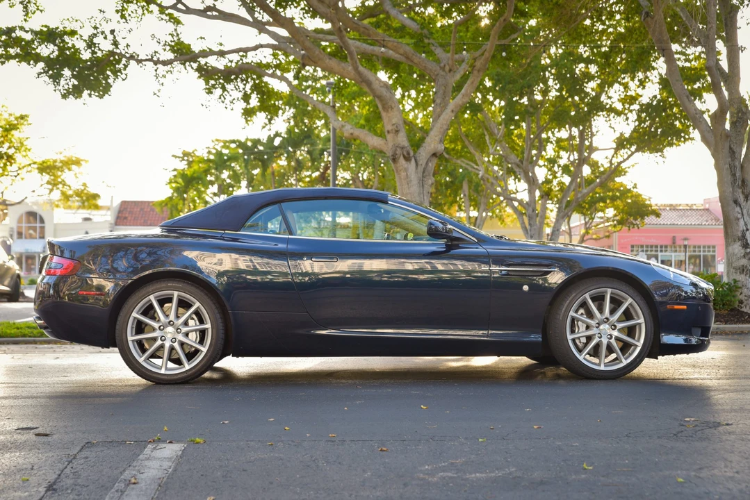 2009 Aston Martin DB9 - Image 13 of 31