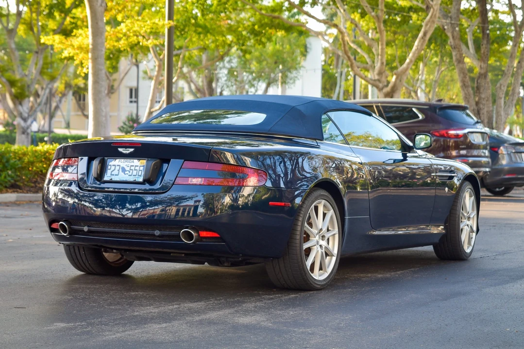 2009 Aston Martin DB9 - Image 14 of 31