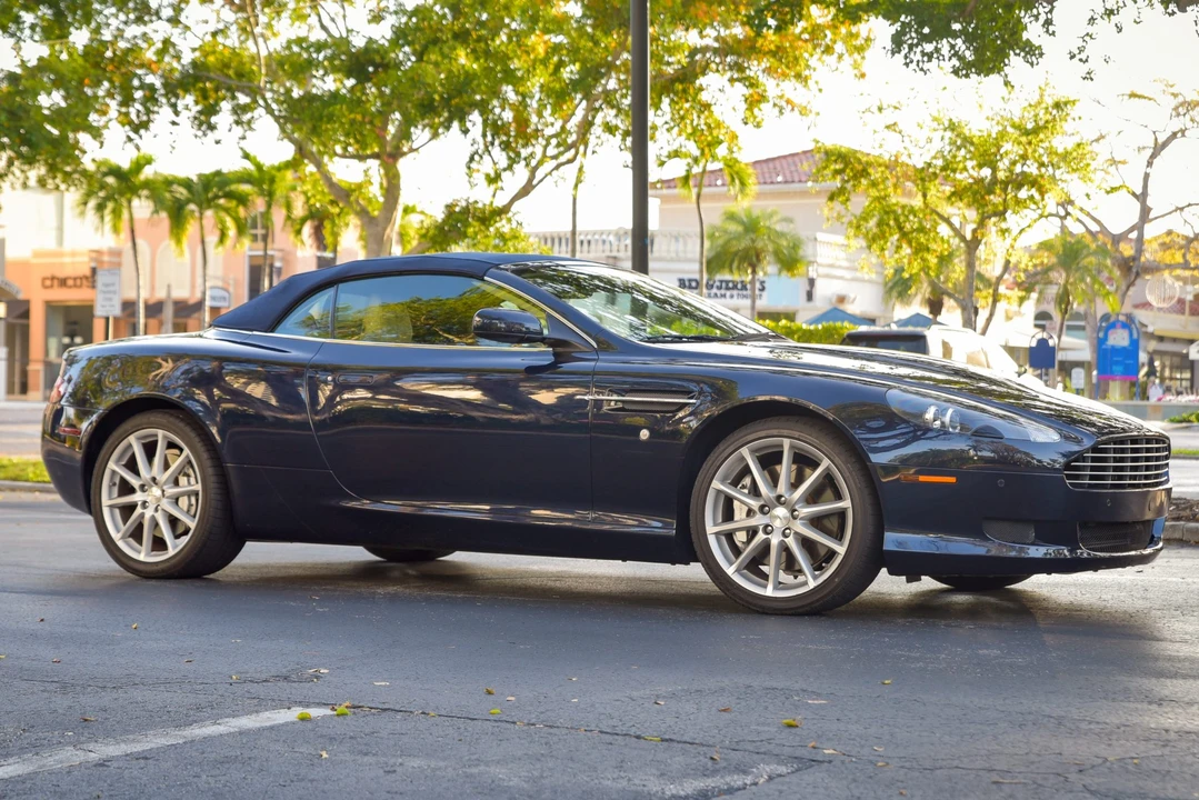 2009 Aston Martin DB9 - Image 12 of 31