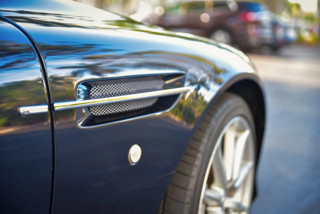2009 Aston Martin DB9 - Image 23 of 31