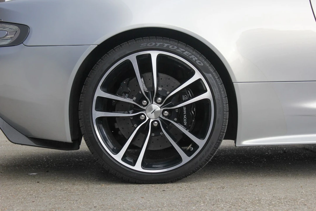 2009 Aston Martin DBS (2008-2012) - Image 21 of 30