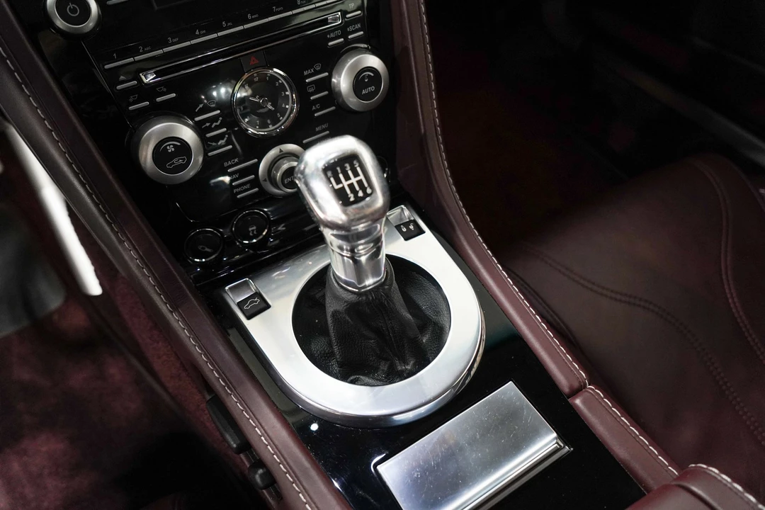 2009 Aston Martin DBS (2008-2012) - Image 12 of 31