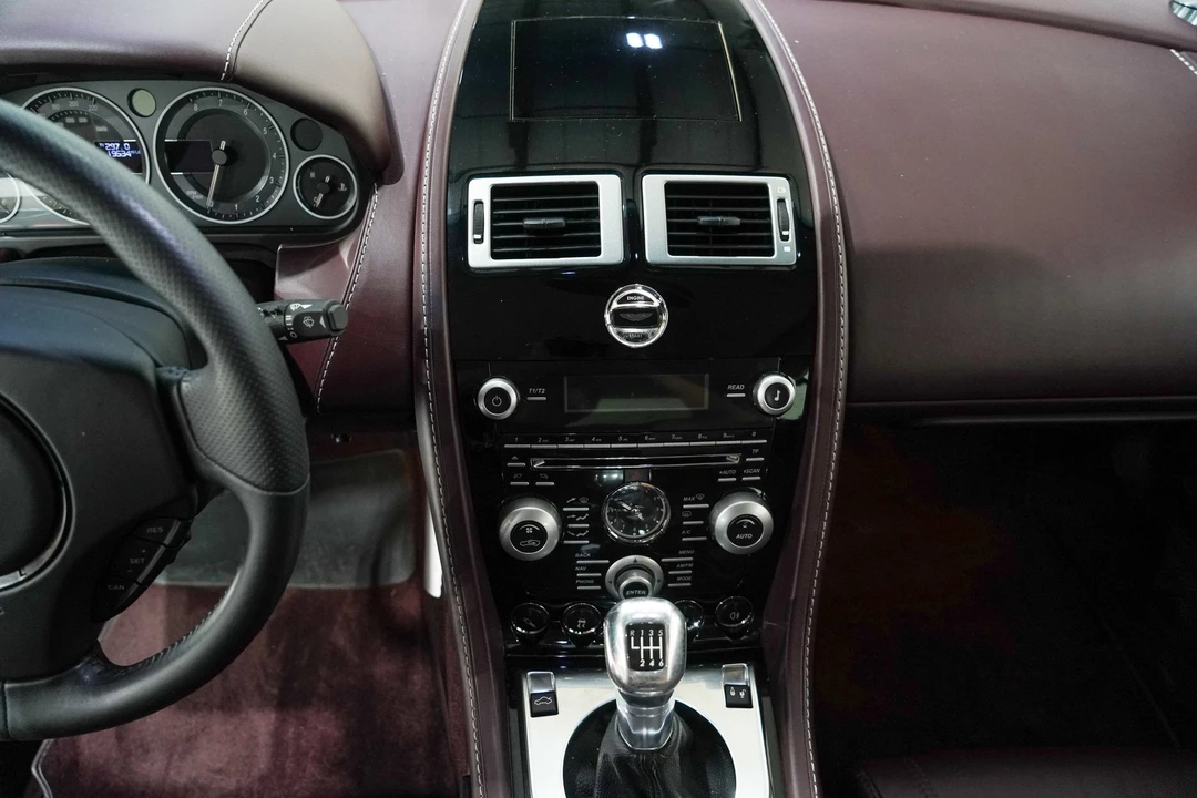 2009 Aston Martin DBS (2008-2012) - Image 11 of 31