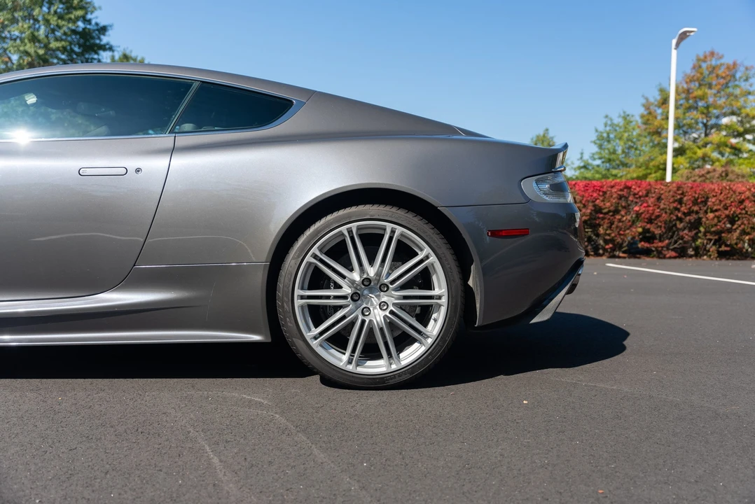 2009 Aston Martin DBS (2008-2012) - Image 28 of 31