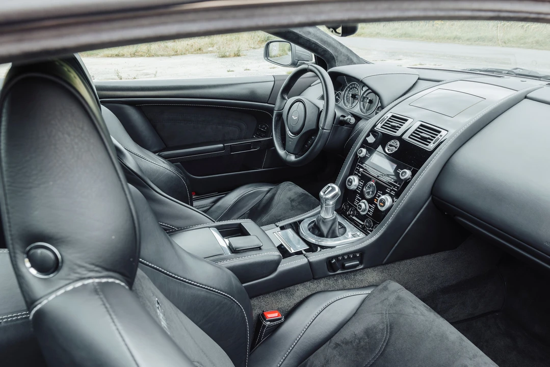 2009 Aston Martin DBS (2008-2012) - Image 18 of 31