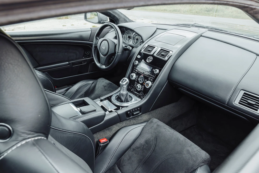 2009 Aston Martin DBS (2008-2012) - Image 19 of 31