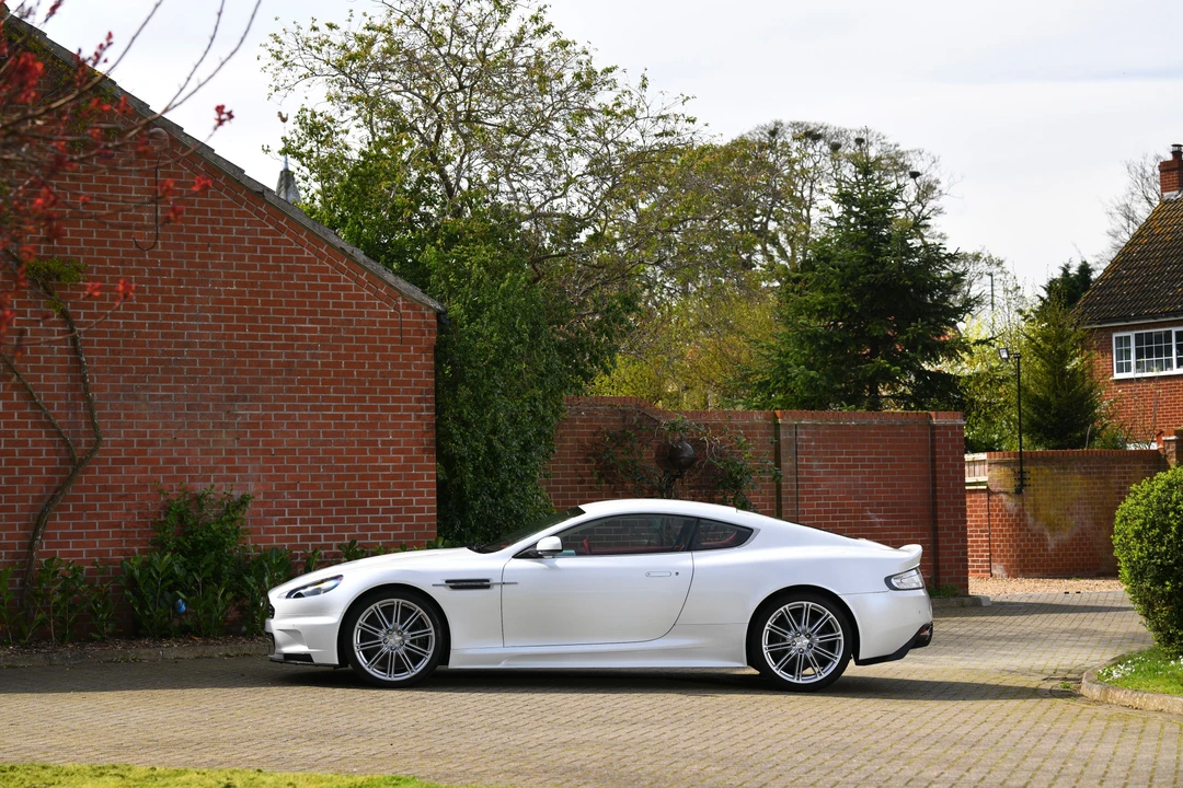 2009 Aston Martin DBS (2008-2012) - Image 9 of 31