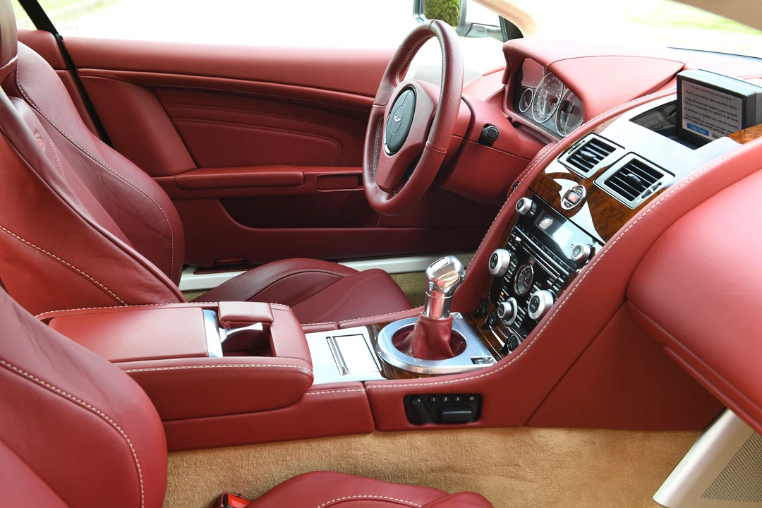 2009 Aston Martin DBS (2008-2012) - Image 22 of 31