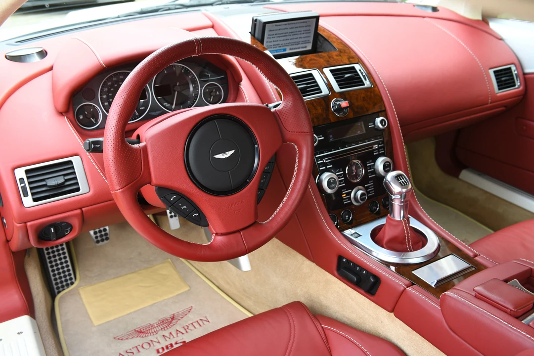 2009 Aston Martin DBS (2008-2012) - Image 16 of 31