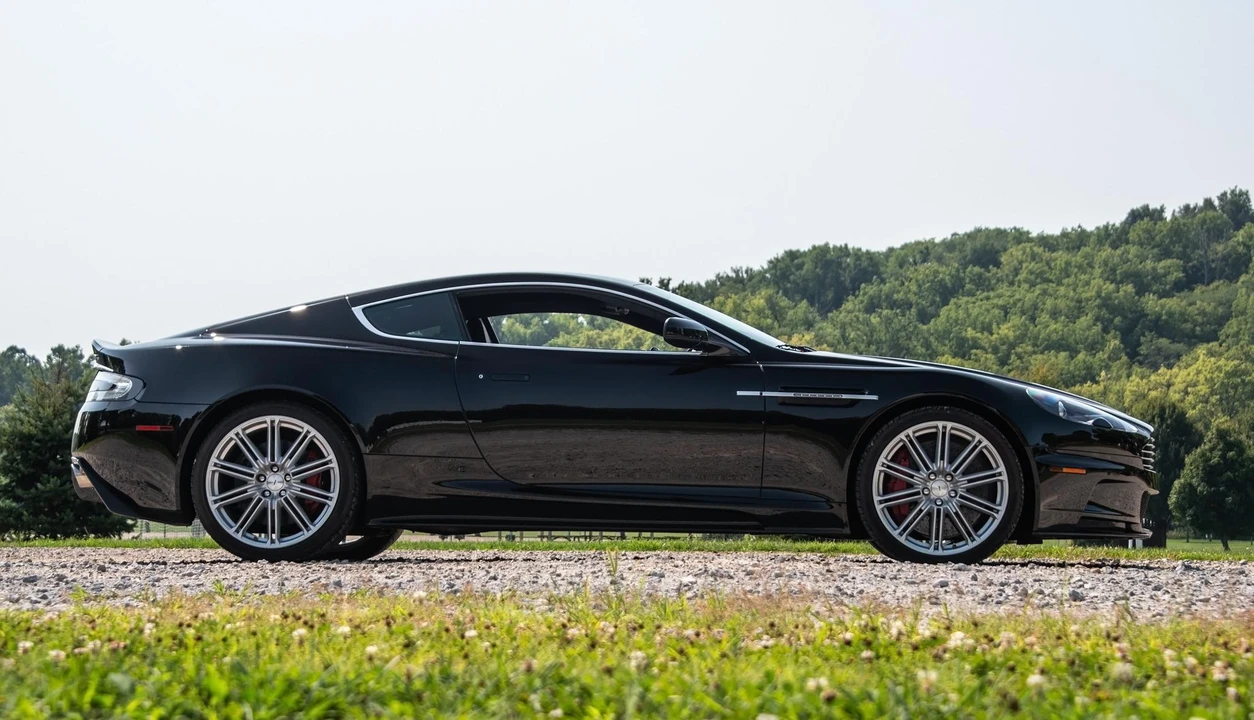 2009 Aston Martin DBS (2008-2012) - Image 10 of 31