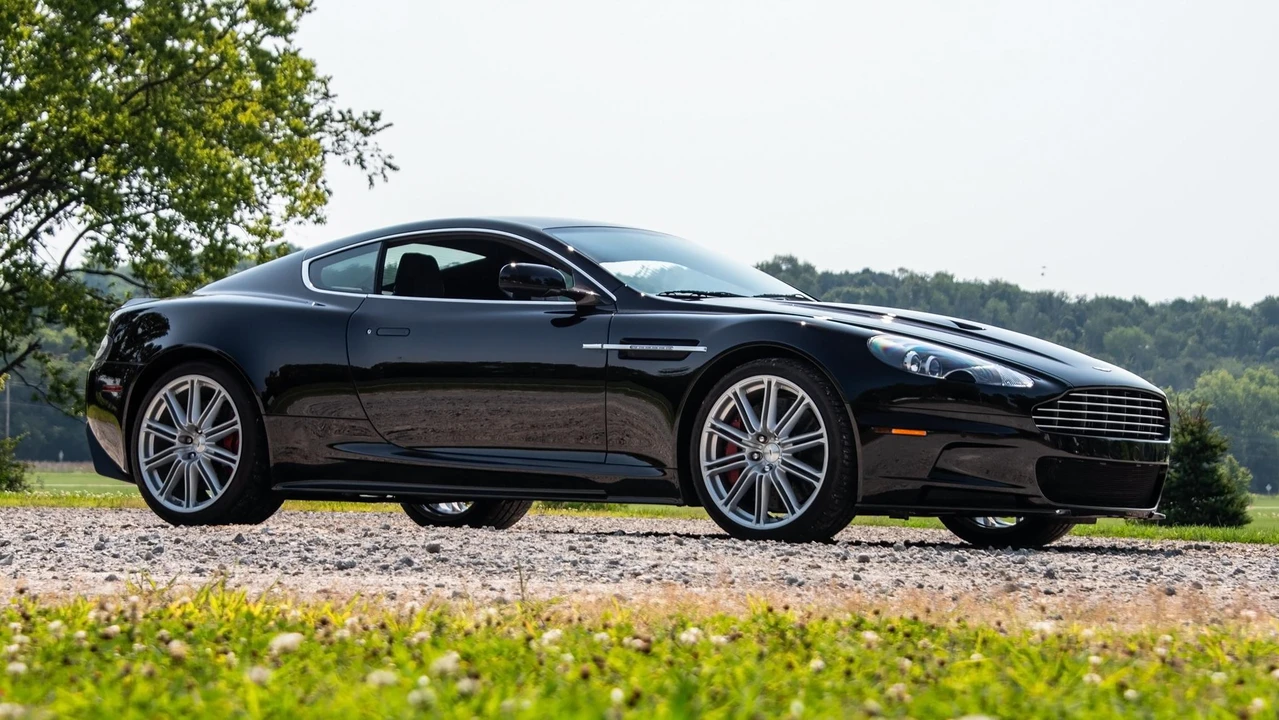 2009 Aston Martin DBS (2008-2012) - Image 9 of 31