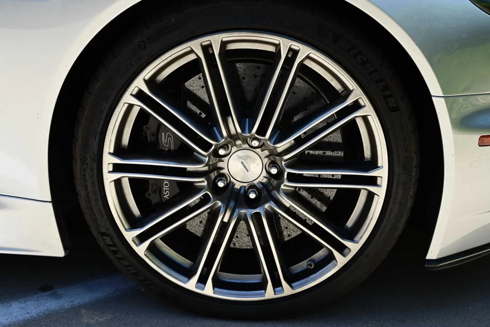2009 Aston Martin DBS (2008-2012) - Image 8 of 18