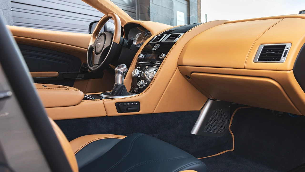 2009 Aston Martin DBS (2008-2012) - Image 18 of 22
