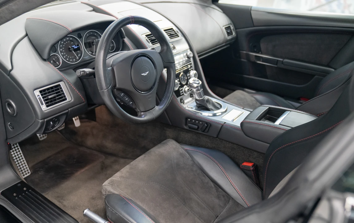 2009 Aston Martin DBS (2008-2012) - Image 16 of 31